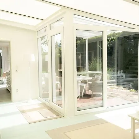 Weiss Apartment