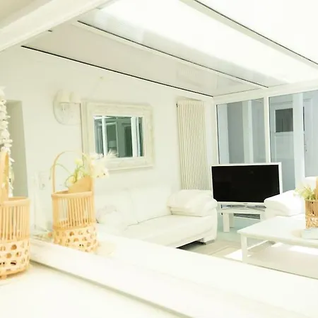 Apartment Weiss Schillig